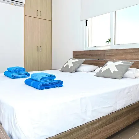 Napa Greco 3bdrm W/ Pvt Pool, *