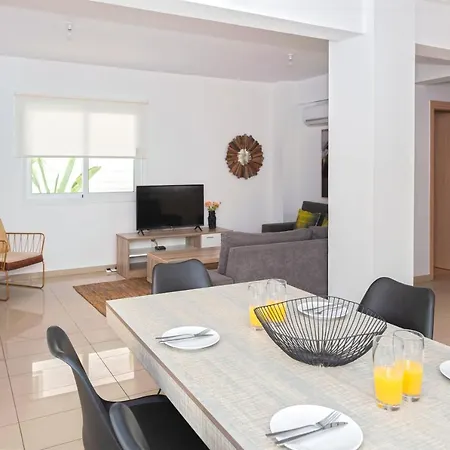 Napa Greco 3bdrm W/ Pvt Pool, Villa *